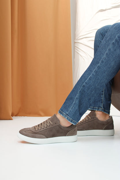 Taupe Suède Low-Tops