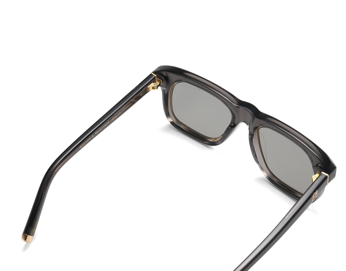 Walton & Mortimer No.44 "Osaka II" | Grey Dark Matter