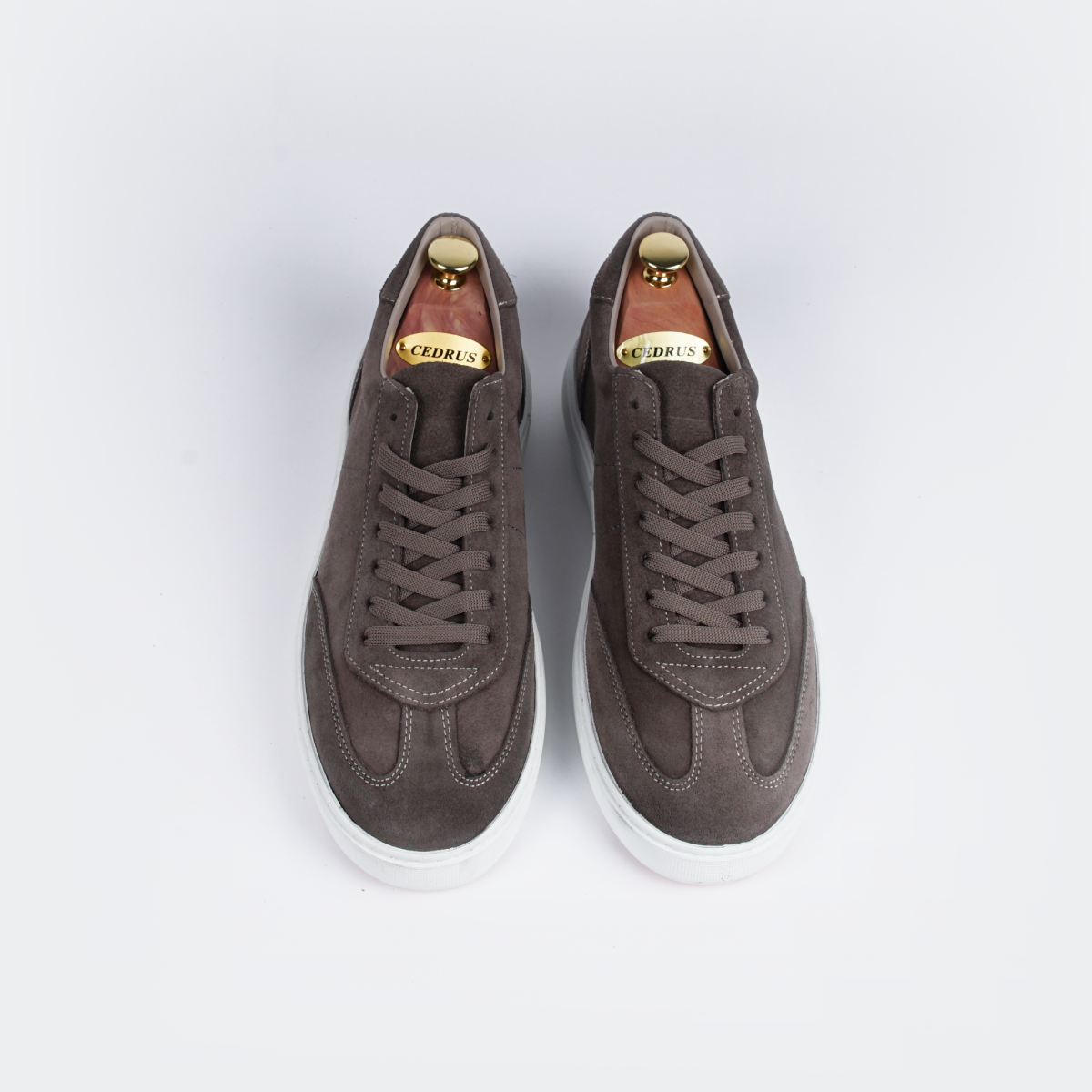 Taupe Suède Low-Tops